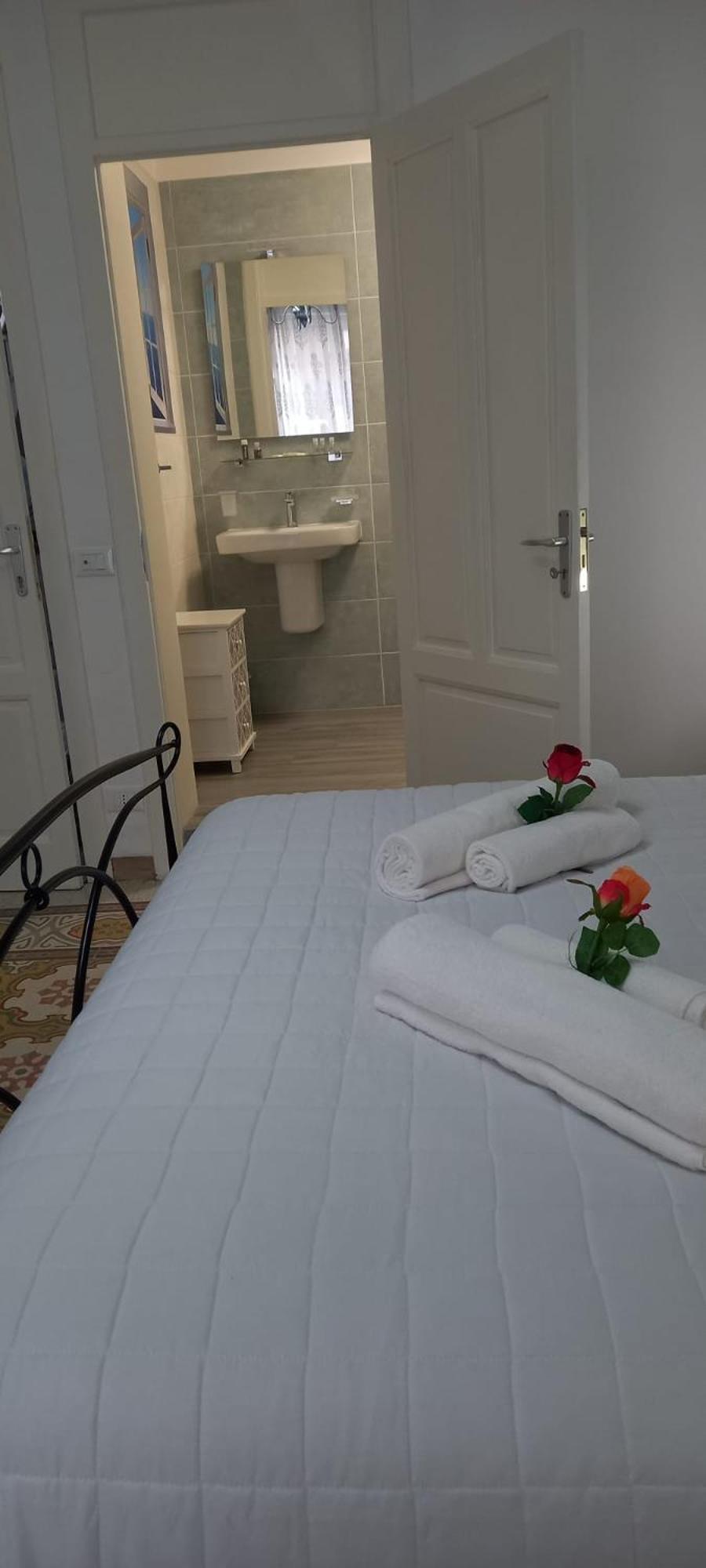 Regina Stella Bed & Breakfast Lascari Exterior photo